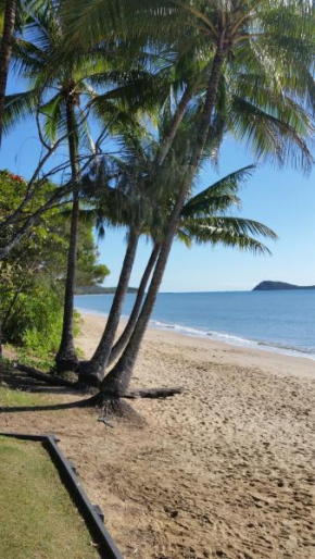 Cairns Northern Beaches Holiday Retreat